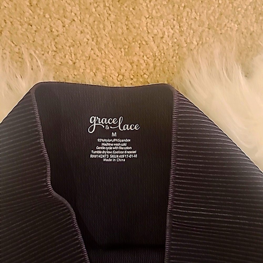 Grace & Lace Perfect Fit Biker Shorts in Washed Charcoal--NWOT! - Picture 3 of 8